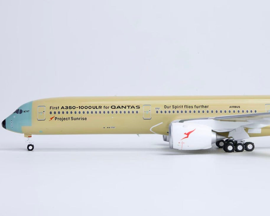 Pre-Order Kylin Model 1:400 Qantas Airbus A350-1000 F-WULR "Project Sunrise" K35KQFA01