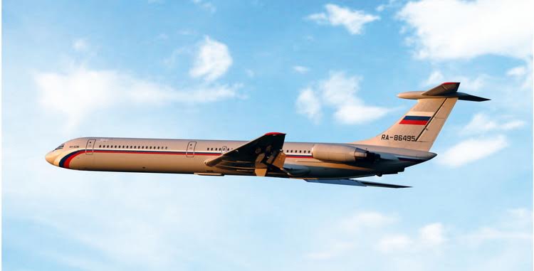 Pre-Order Phoenix Models 1:400 Rossiya Russian Air Force Ilyushin IL-62M RA-86495 12105