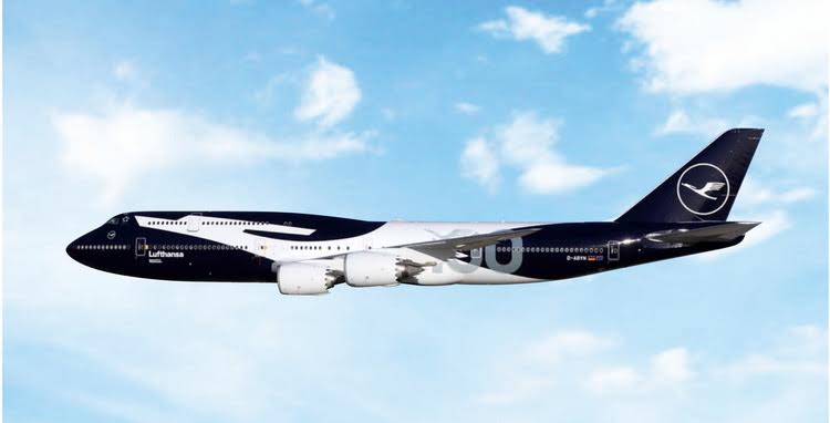 Pre-Order Phoenix Models 1:400 Lufthansa Boeing 747-8 D-ABYN "100 Years" 04697
