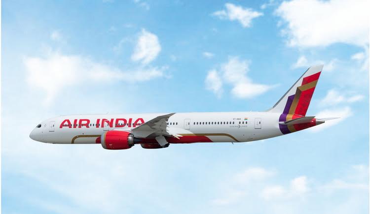 Pre-Order Phoenix Models 1:400 Air India Boeing 787-9 VT-AWB 12103