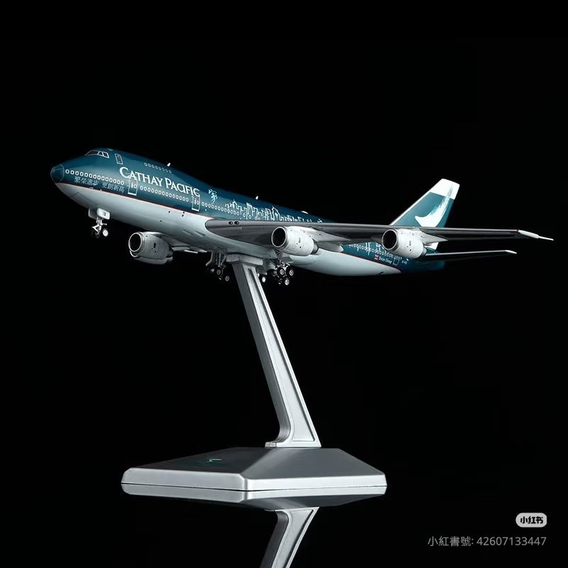 YY Wings 1:400 Cathay Pacific Boeing 747-200 B-HIB "Sprit of Hong Kong"