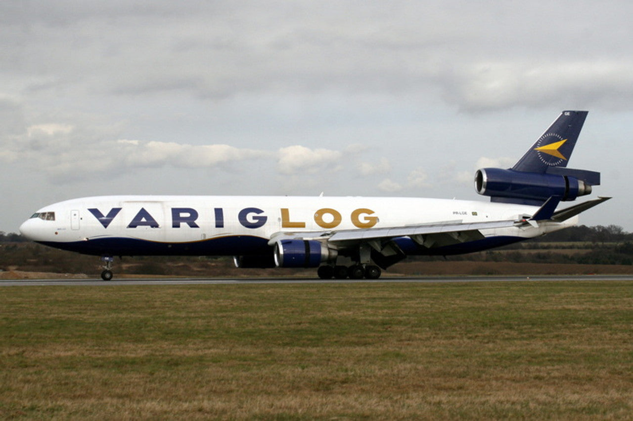 Phoenix Models 1:400 Varig Log MD-11F PR-LGE 11995