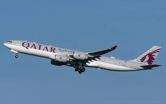 Pre-Order Phoenix Models 1:400 Qatar Amiri Flight Airbus A340-500 A7-HHH 12035