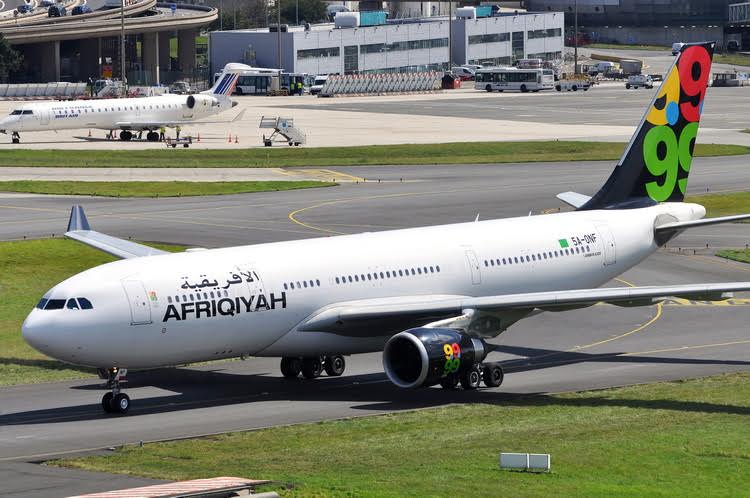 Phoenix Models 1:400 Afriqiyah Airbus A330-200 5A-ONF "Libyan Flag" 12061