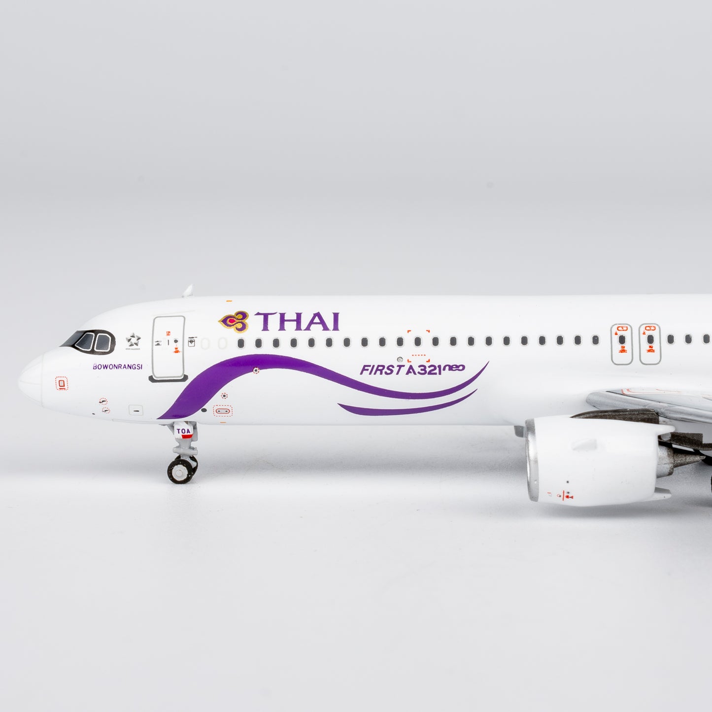 NG Models 1:400 Thai Airways Airbus A321neo HS-TOA "First A321neo" 13148