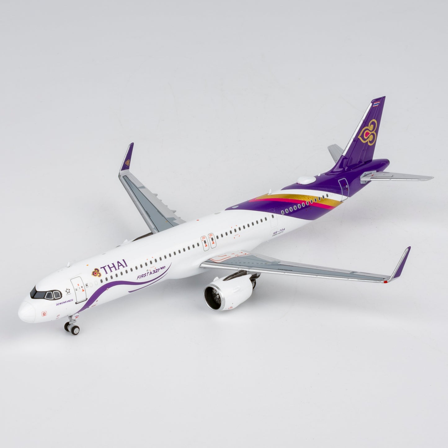 NG Models 1:400 Thai Airways Airbus A321neo HS-TOA "First A321neo" 13148