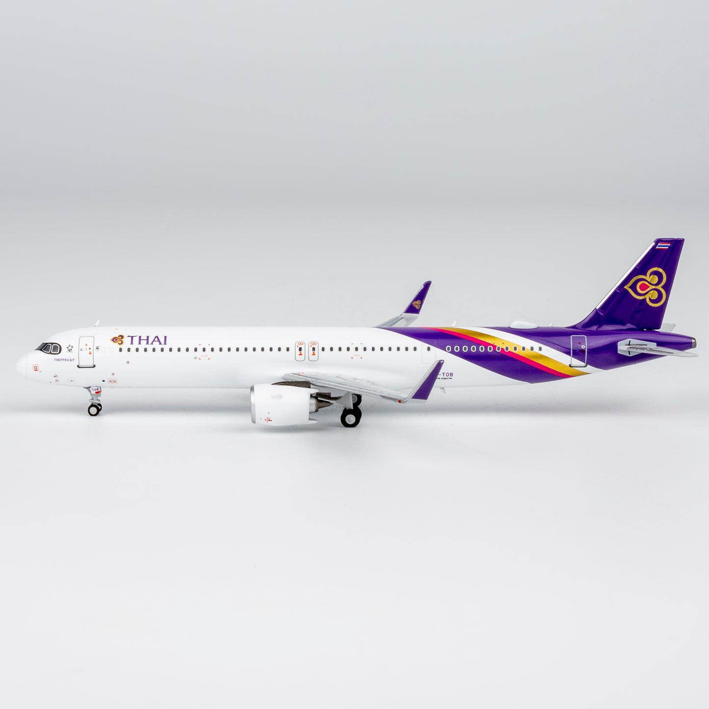 NG Models 1:400 Thai Airways Airbus A321neo HS-TOB 13150