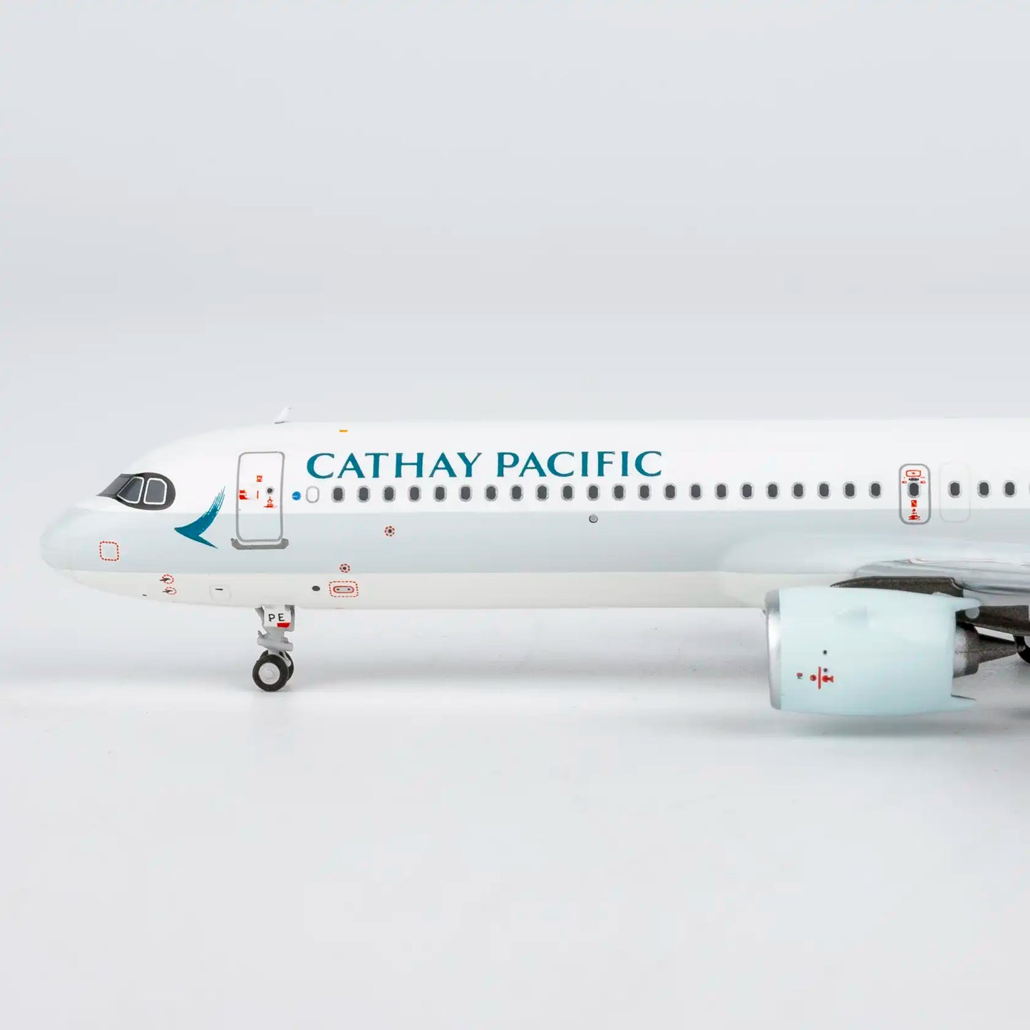 NG Models 1:400 Cathay Pacific Airbus A321neo B-HPE "80 Years Together" 13166