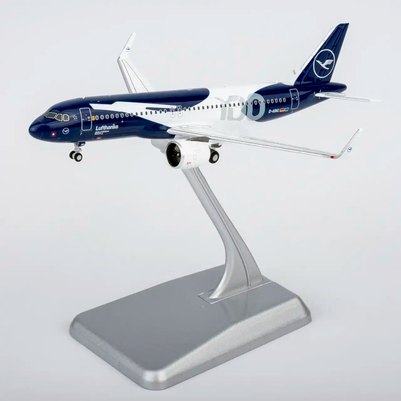 NG ULTIMATE 1:400 Lufthansa Airbus A320neo D-AING "100th Anniversary" 15071