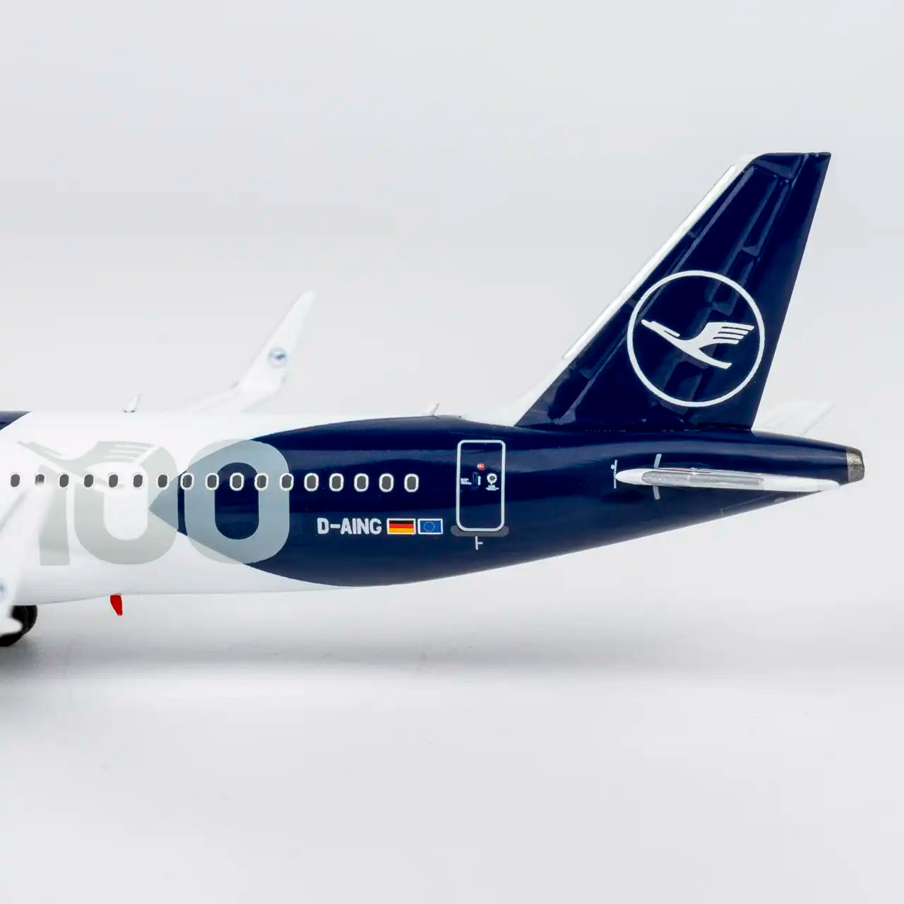 NG ULTIMATE 1:400 Lufthansa Airbus A320neo D-AING "100th Anniversary" 15071