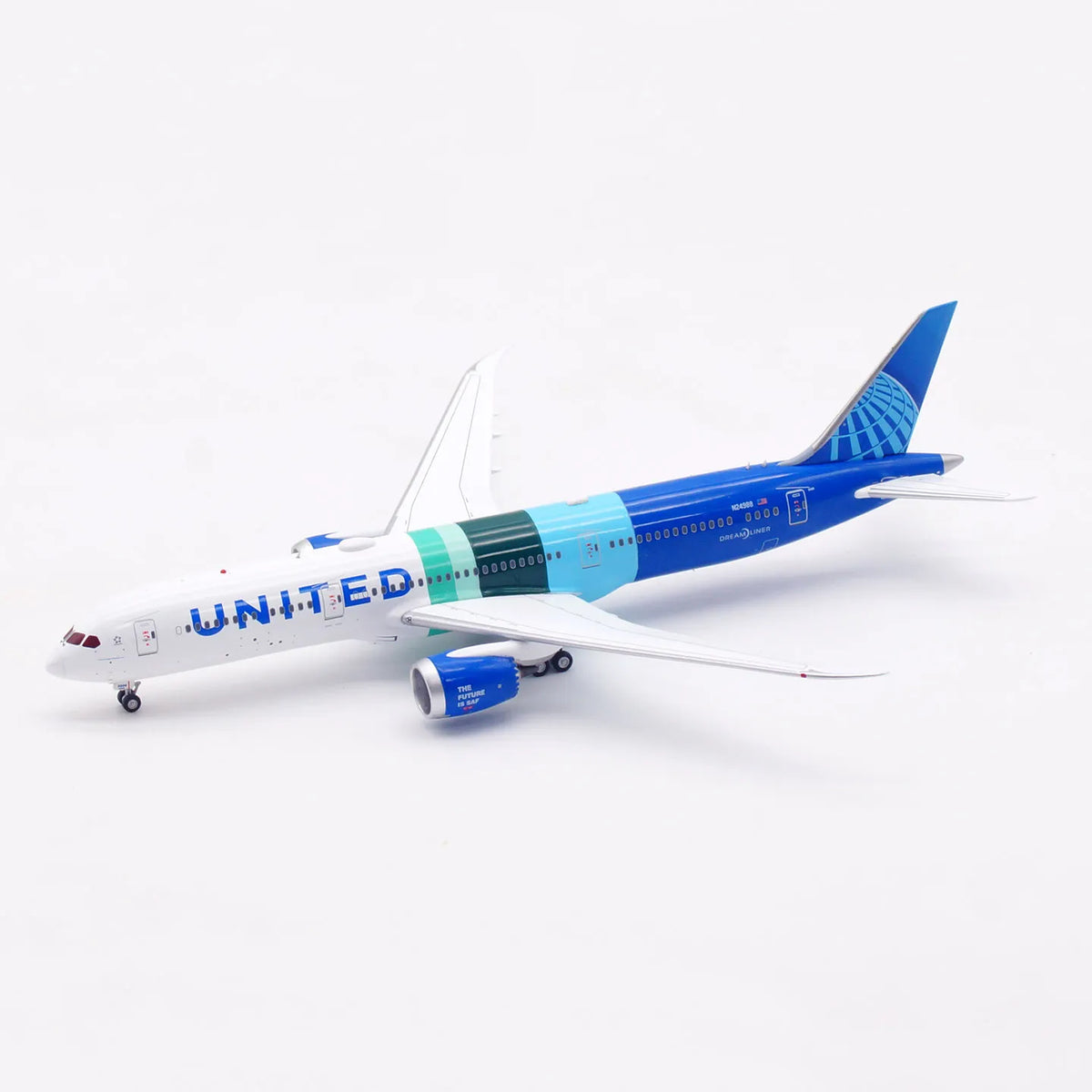 AV400 United Airlines Boeing 787-9 N24988 "The Future is SAF" AV4404