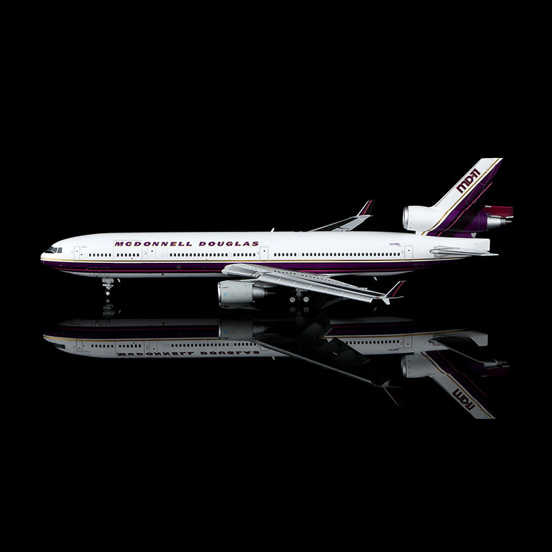 YY Wings 1:400 McDonnell Douglas MD-11 N211MD House Livery