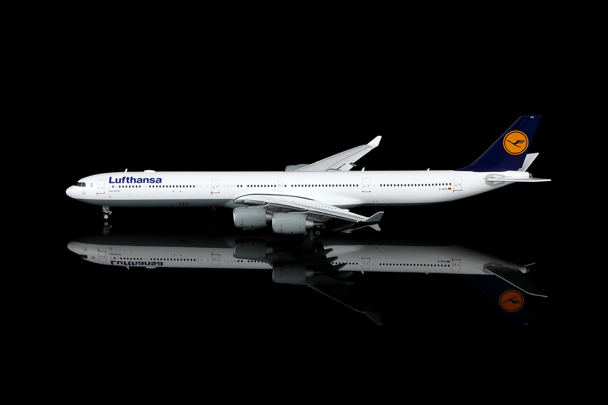 YY Wings 1:400 Lufthansa Airbus A340-600 D-AIHX Flaps Down YY34625F
