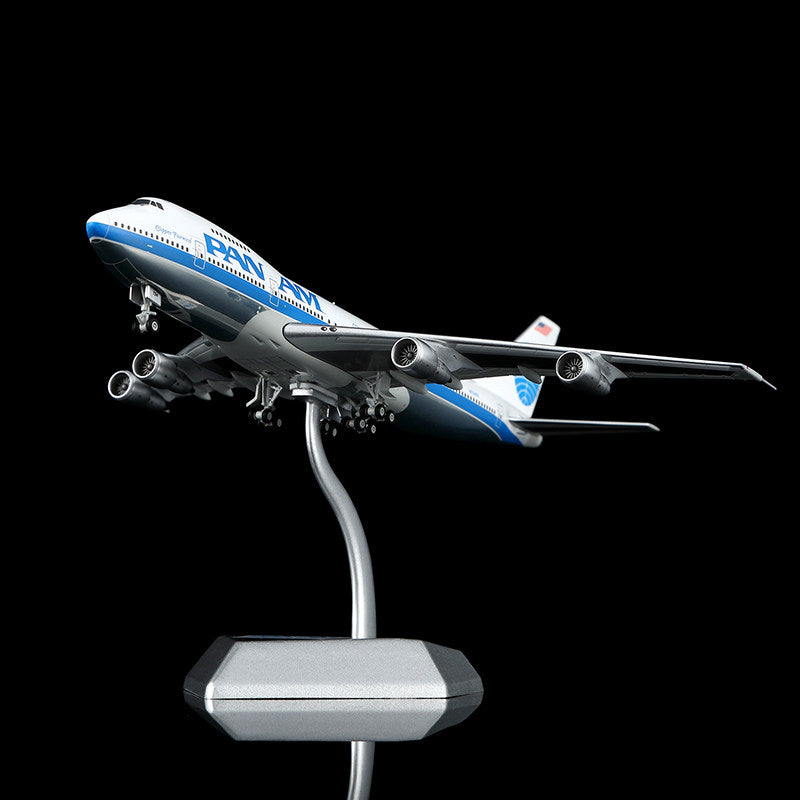 PAN AM B747-100 N724PA｜HX Models 1/400 HX Models 1:400 Pan Am Boeing 747-200 N724PA 