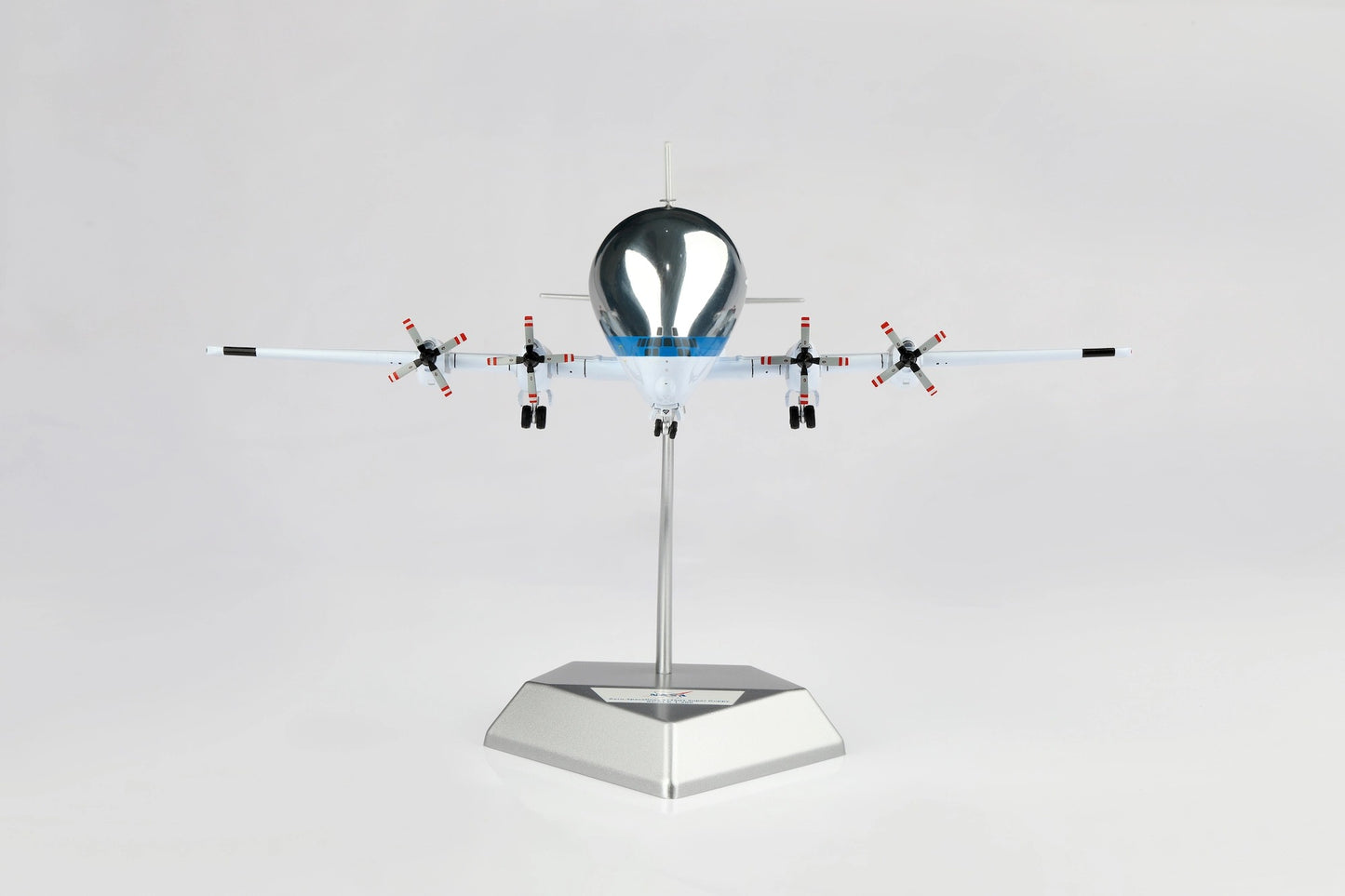 Pre-Order SQ Wings 1:200 NASA Boeing 377SGT N941NA "Super Guppy" L2057
