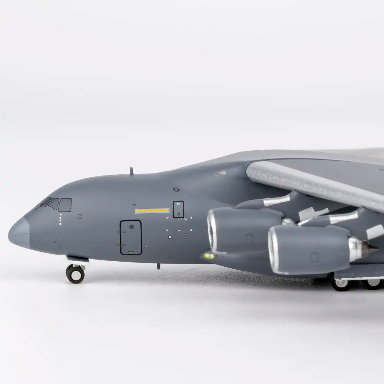 NG Models 1:400 PLA Air Force Xi'an Y-20B 20342 22026