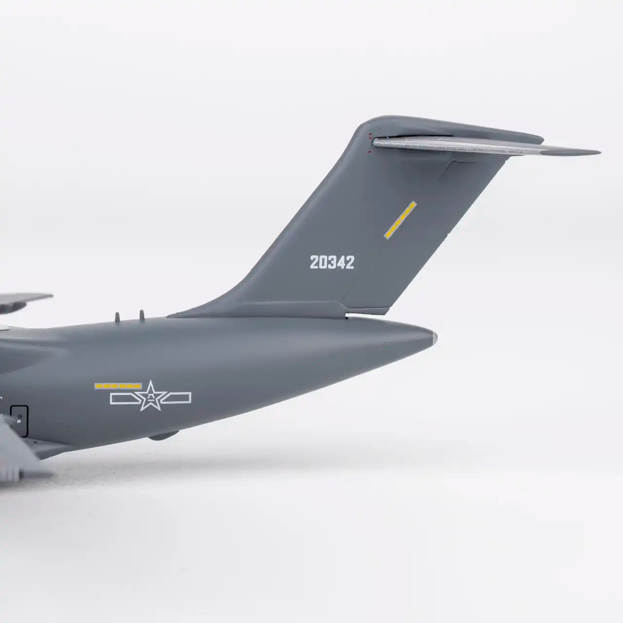 NG Models 1:400 PLA Air Force Xi'an Y-20B 20342 22026