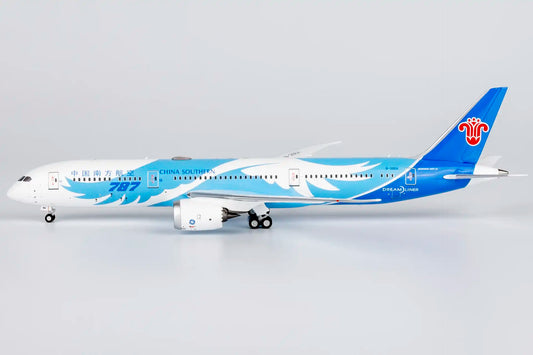 NG Models 1:400 China Southern Airlines Boeing 787-9 B-20EH "1000th 787 delivered" 24178