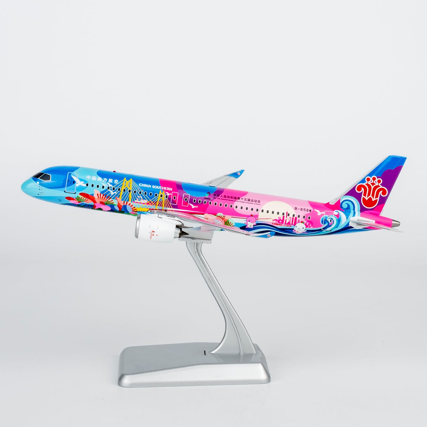 NG Models 1:200 China Southern Airlines COMAC C919 B-658W "Grand Beauty Bay Area" 24197