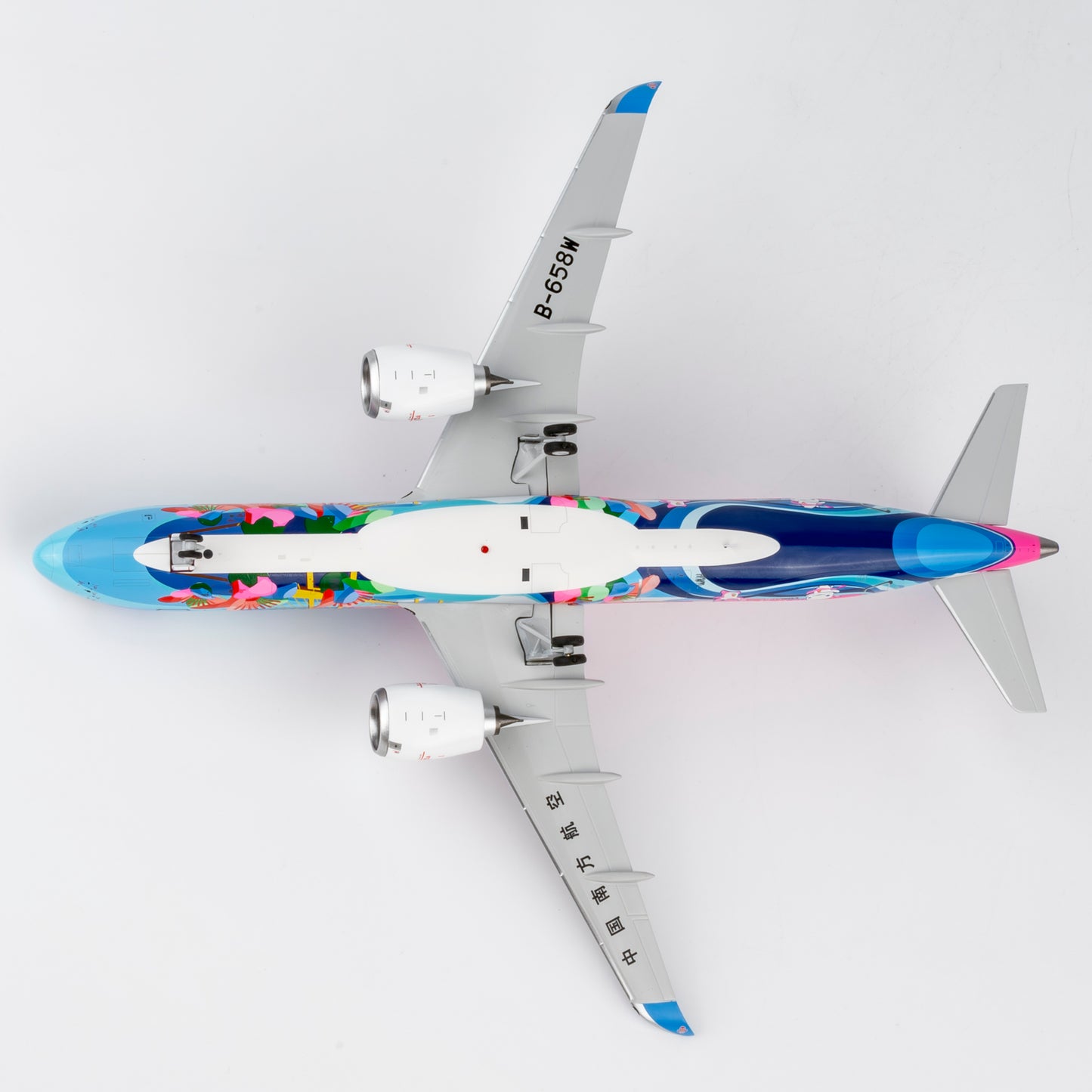 NG Models 1:200 China Southern Airlines COMAC C919 B-658W "Grand Beauty Bay Area" 24197
