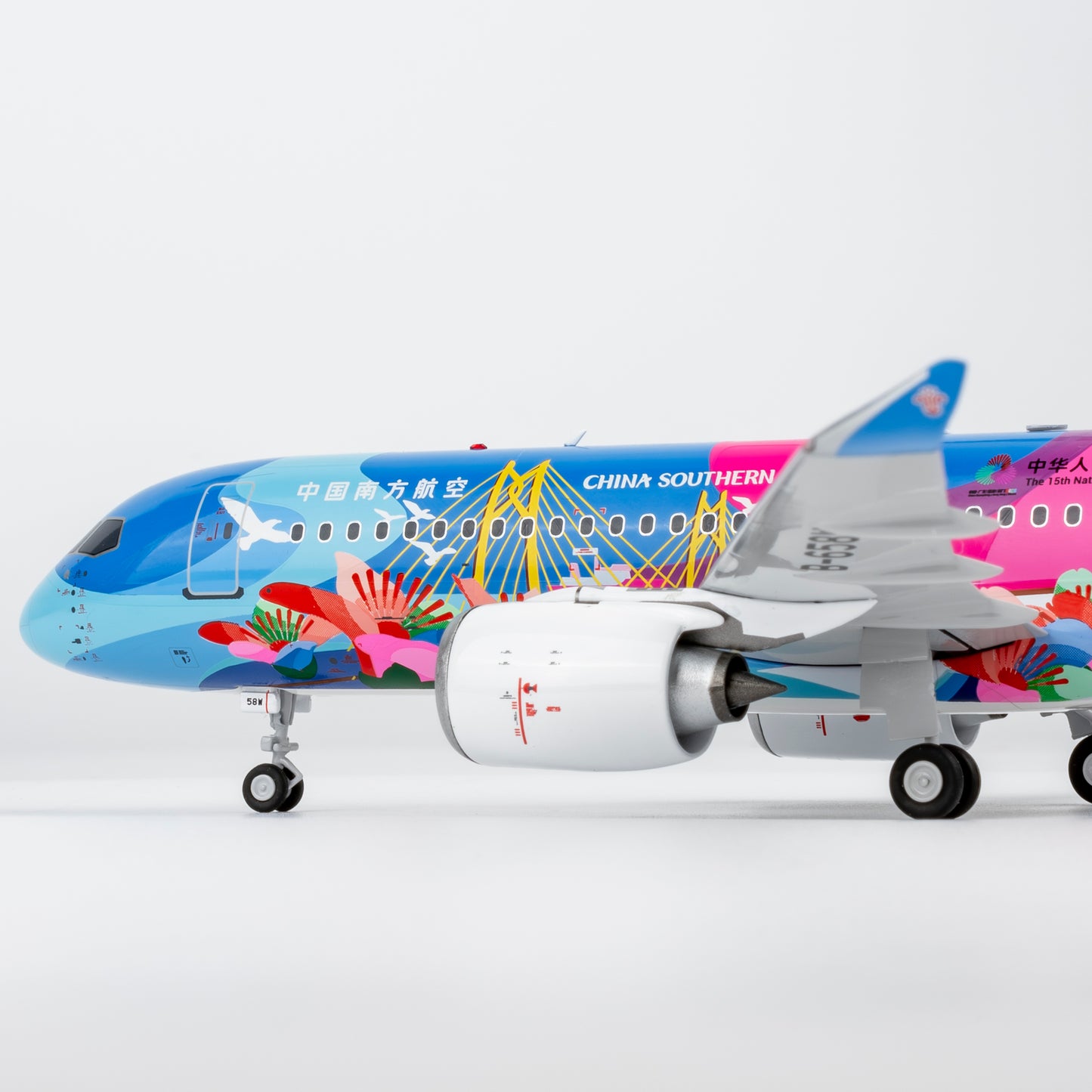 NG Models 1:200 China Southern Airlines COMAC C919 B-658W "Grand Beauty Bay Area" 24197
