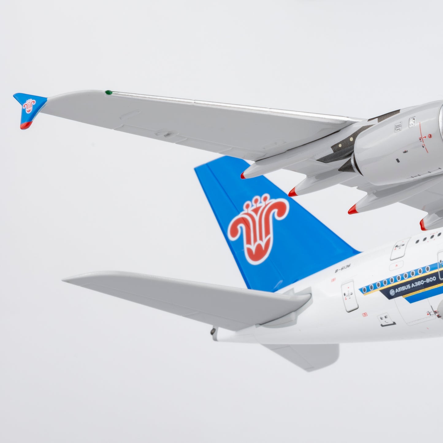 NG Models 1:400 China Southern Airbus A380 B-6136 "First A380 for China" 24626
