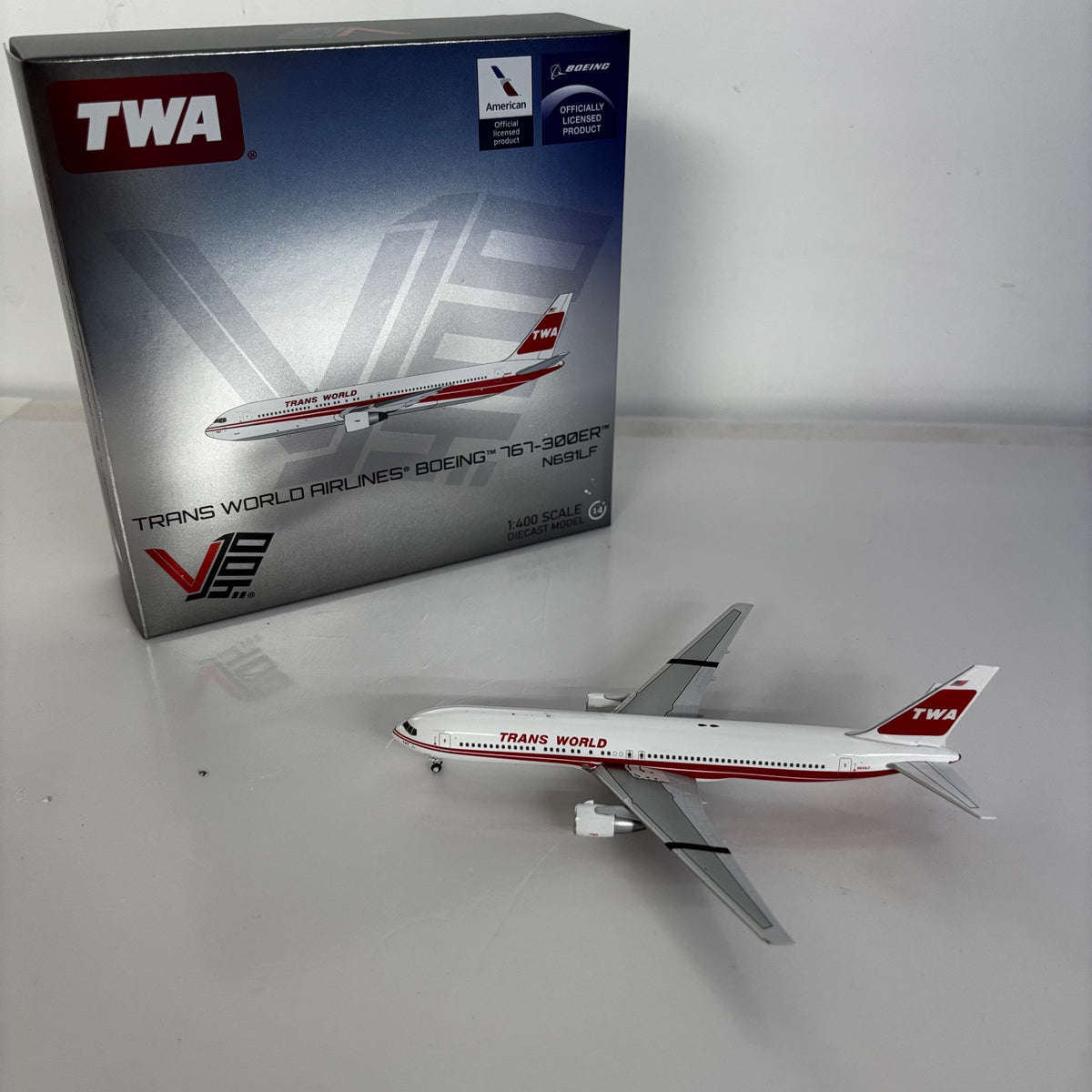 Pre-Order V1:400 Trans World Airlines (TWA) Boeing 767-300 N691LF 400017