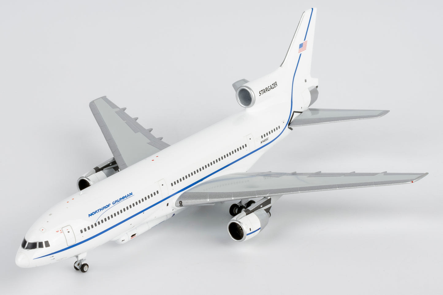 NG Models 1:400 Northrop Grumman L-1011 "with missle testbed" N140SC 31037