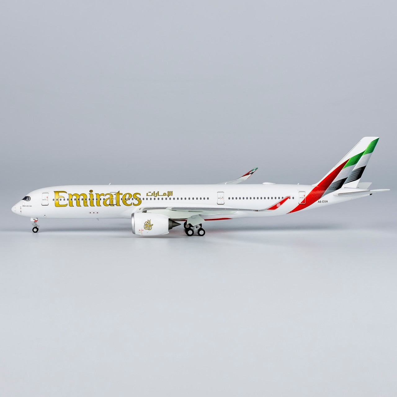 NG Models 1:400 Emirates Airbus A350-900 A6-EXA NG 39072