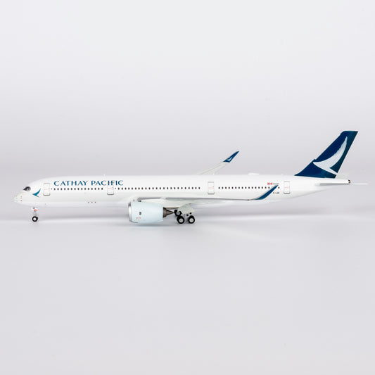 NG Models 1:400 Cathay Pacific Airbus A350-900 B-LQE 39110