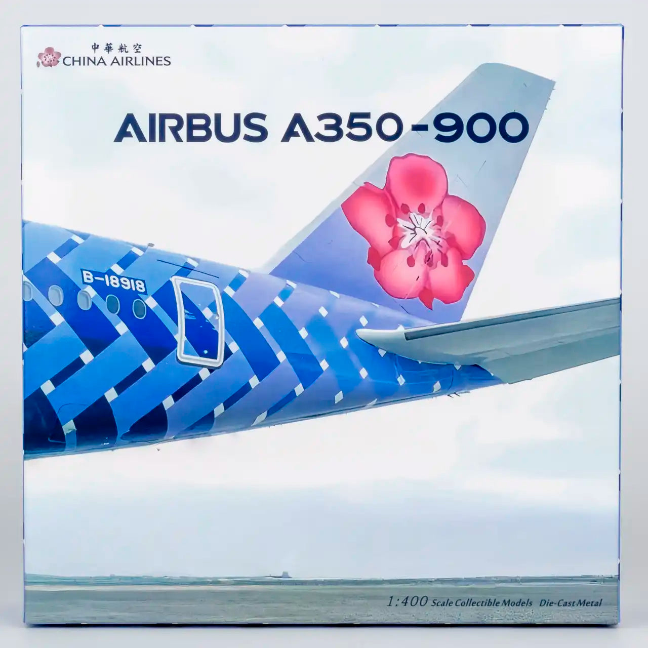 NG Models 1:400 China Airlines Airbus A350-900 B-18918 "Carbon Fiber" 39116