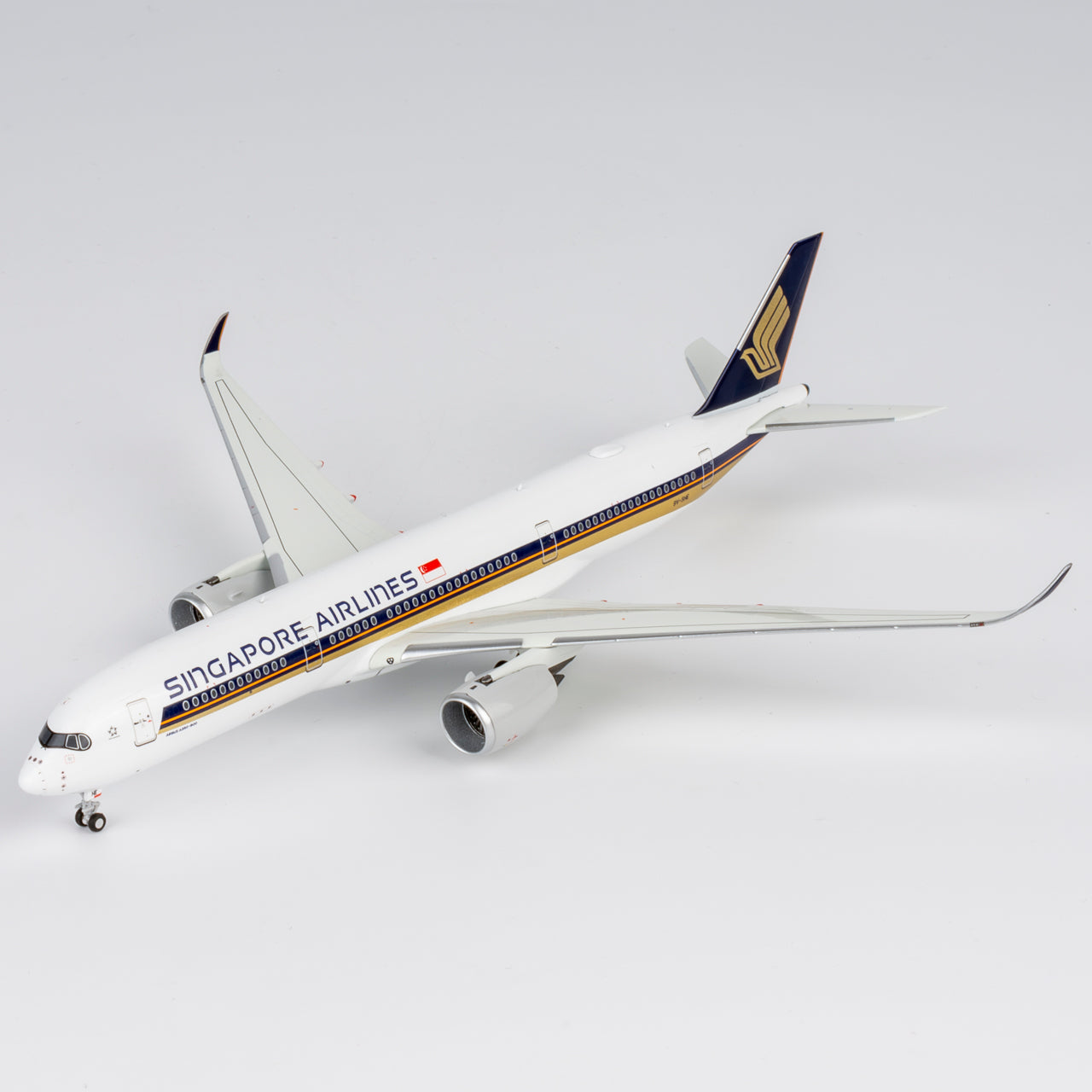 NG Models 1:400 Singapore Airlines Airbus A350-900 9V-SHE 39122