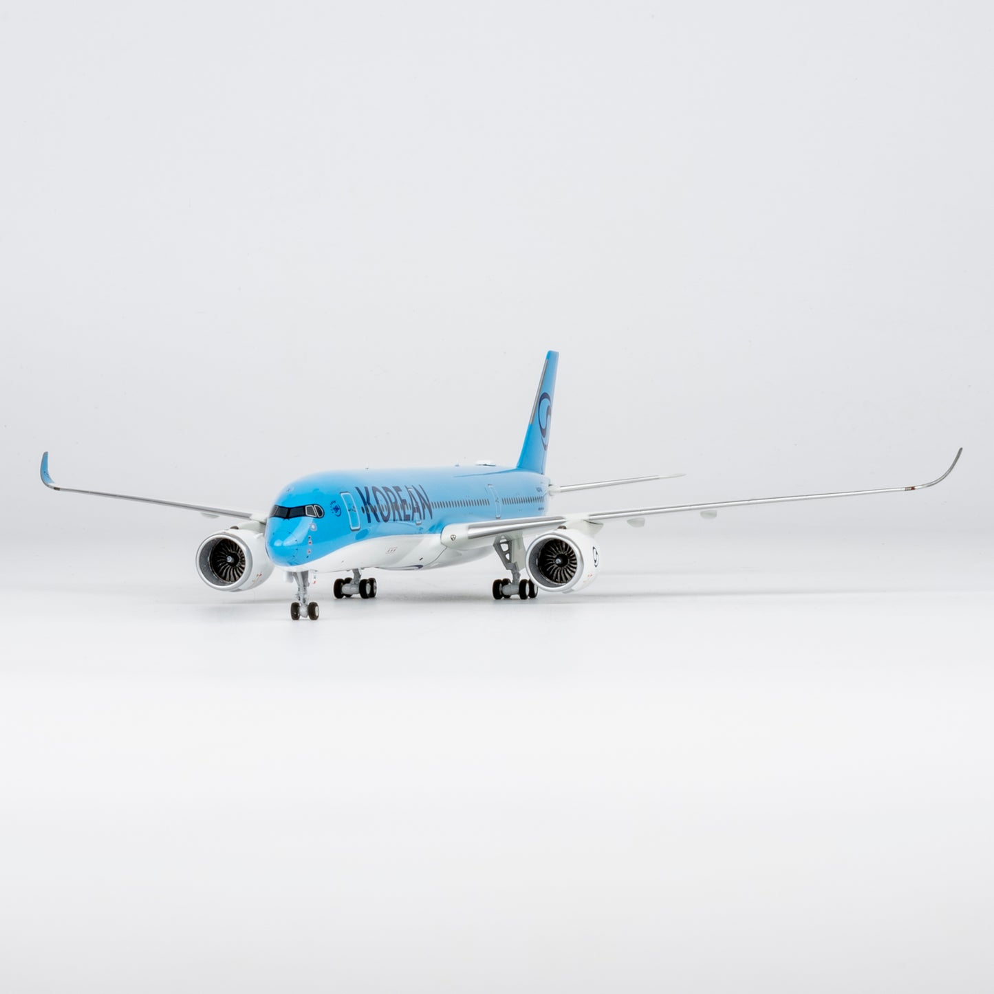 NG ULTIMATE 1:400 Korean Air Airbus A350-900 HL8746 39127