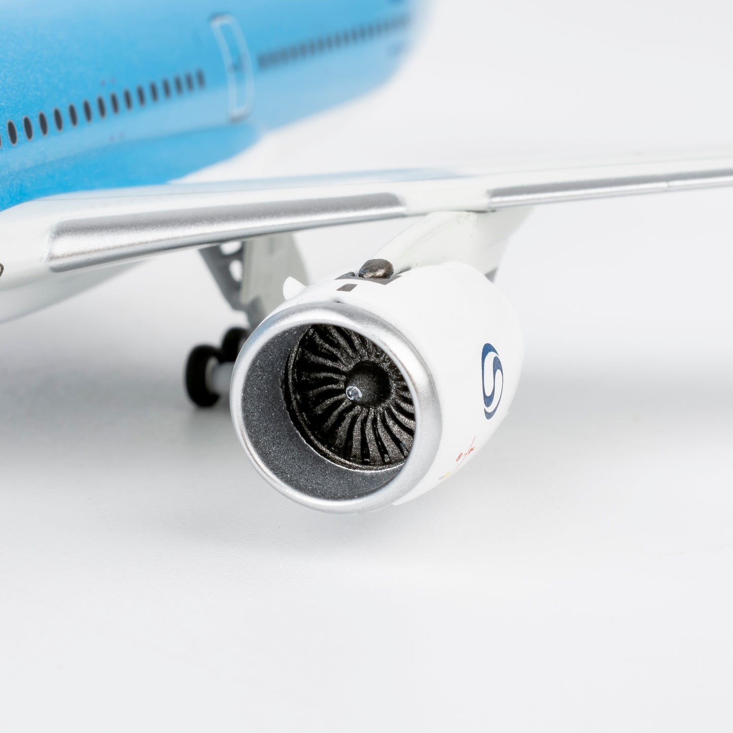 NG ULTIMATE 1:400 Korean Air Airbus A350-900 HL8746 39127