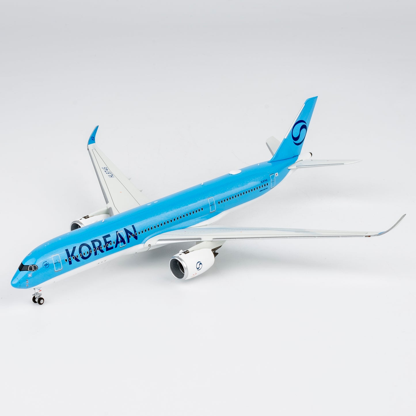NG Models 1:400 Korean Air Airbus A350-900 HL8746 39132