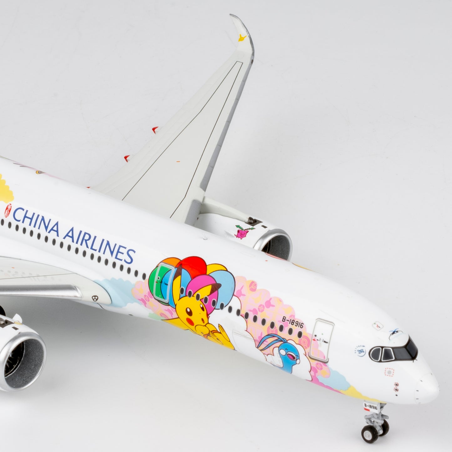 NG ULTIMATE 1:400 China Airlines Airbus A350-900 B-18916 "Pikachu Jet" 39133