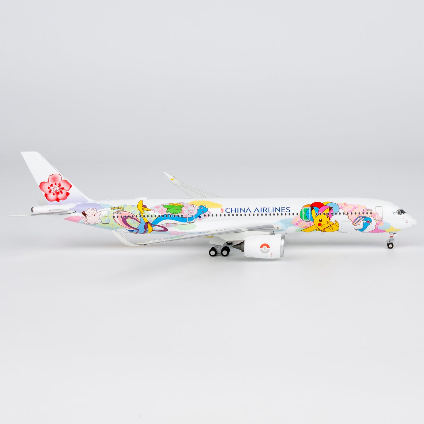 NG ULTIMATE 1:400 China Airlines Airbus A350-900 B-18916 "Pikachu Jet" 39133