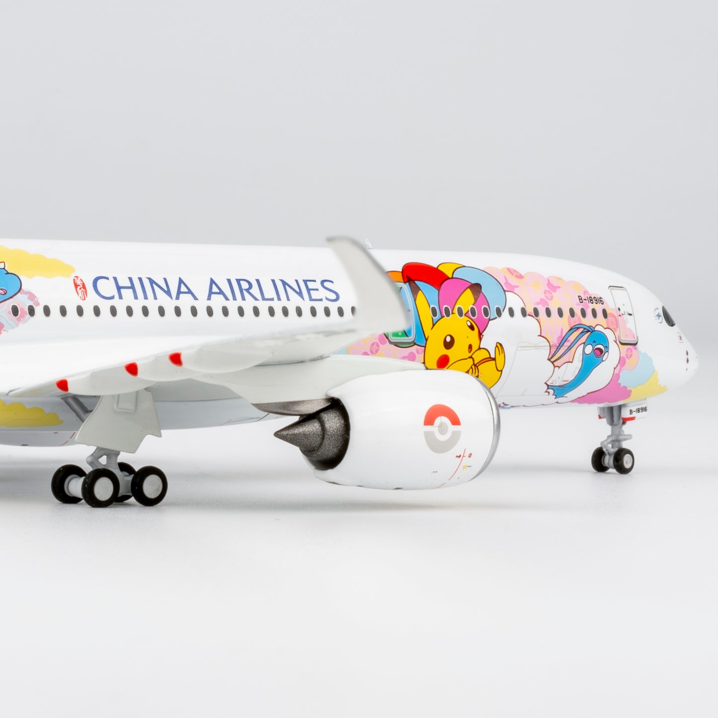 NG ULTIMATE 1:400 China Airlines Airbus A350-900 B-18916 "Pikachu Jet" 39133