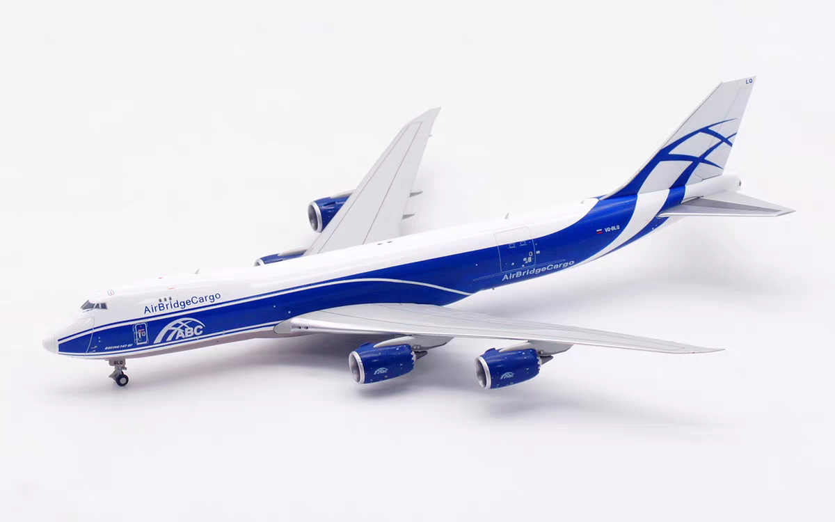 HX Models 1:400 AirBridgeCargo Boeing 747-8F VQ-BLQ B632601
