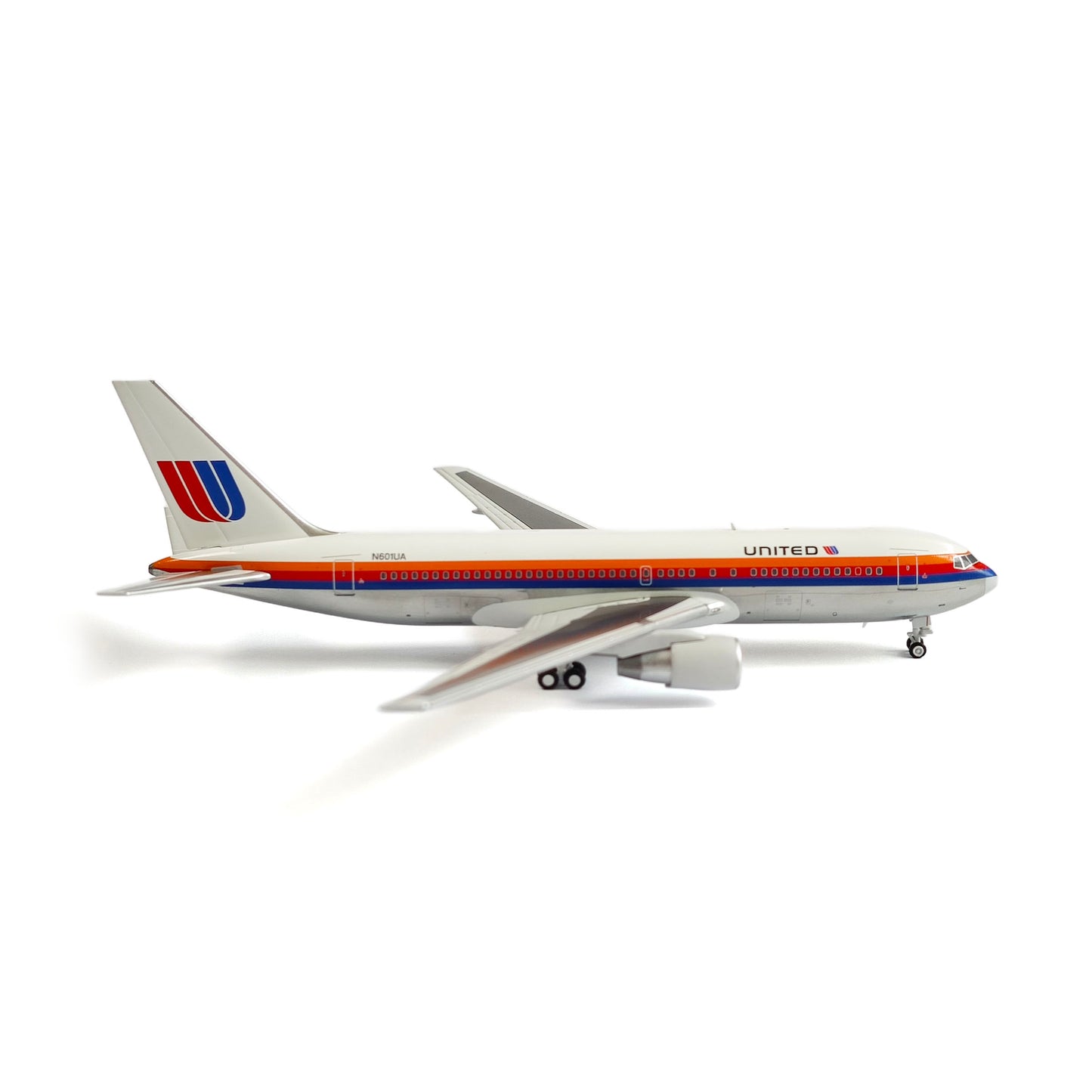 V1:400 United Airlines Boeing 767-200ER N601UA 400006