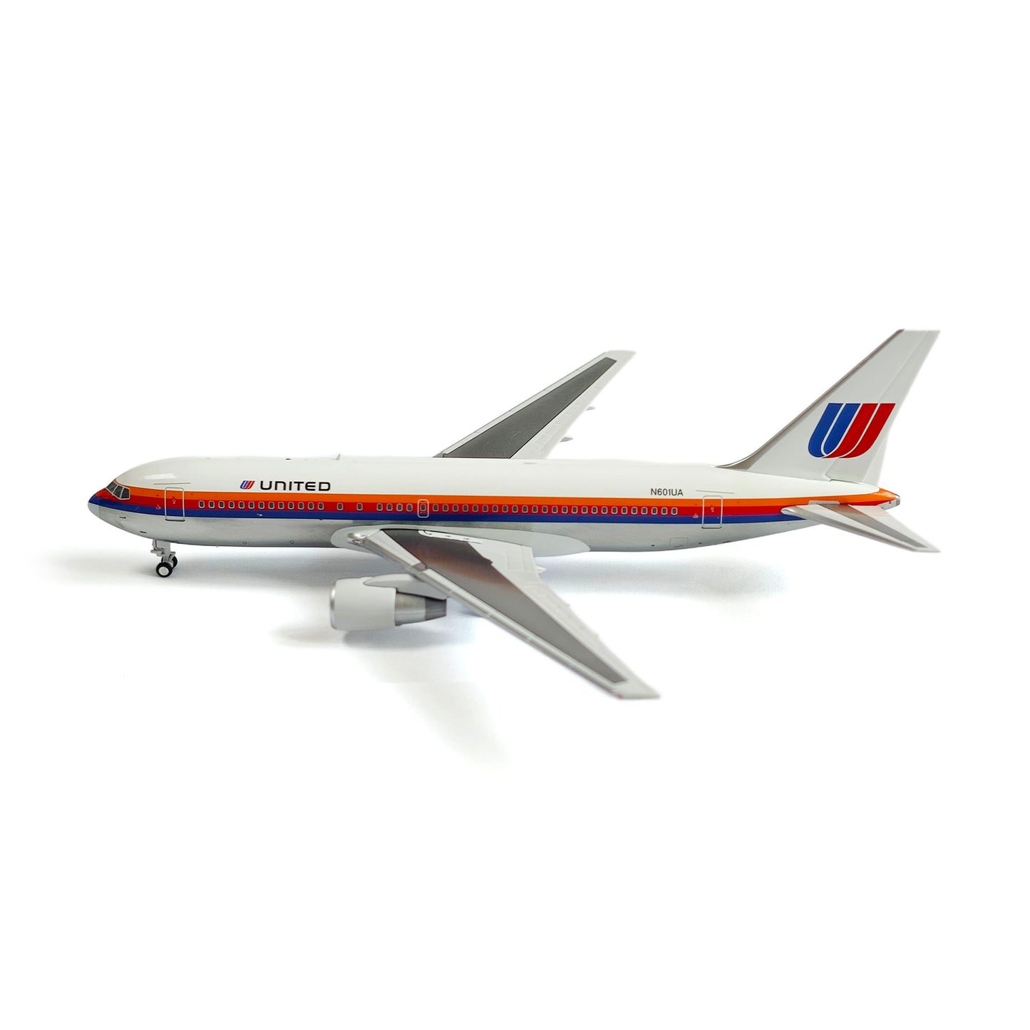 V1:400 United Airlines Boeing 767-200ER N601UA 400006