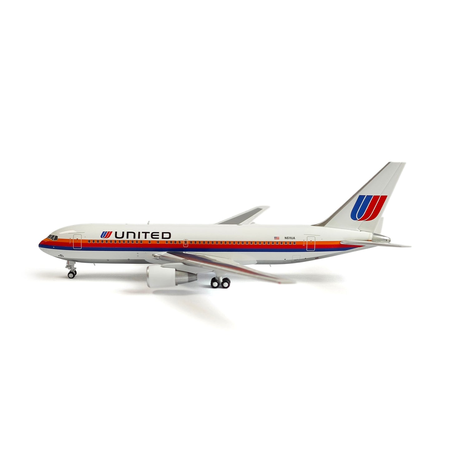Pre-Order V1:400 United Airlines Boeing 767-200ER N611UA 400007