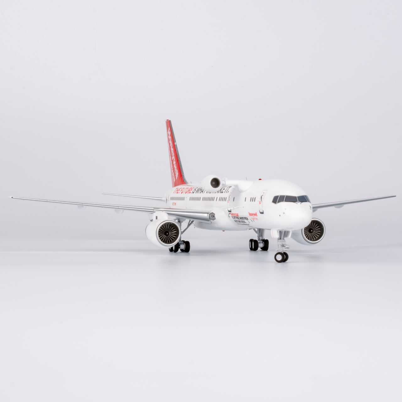 NG Models 1:200 Honeywell Boeing 757-200 "current livery" N757HW NG 42039