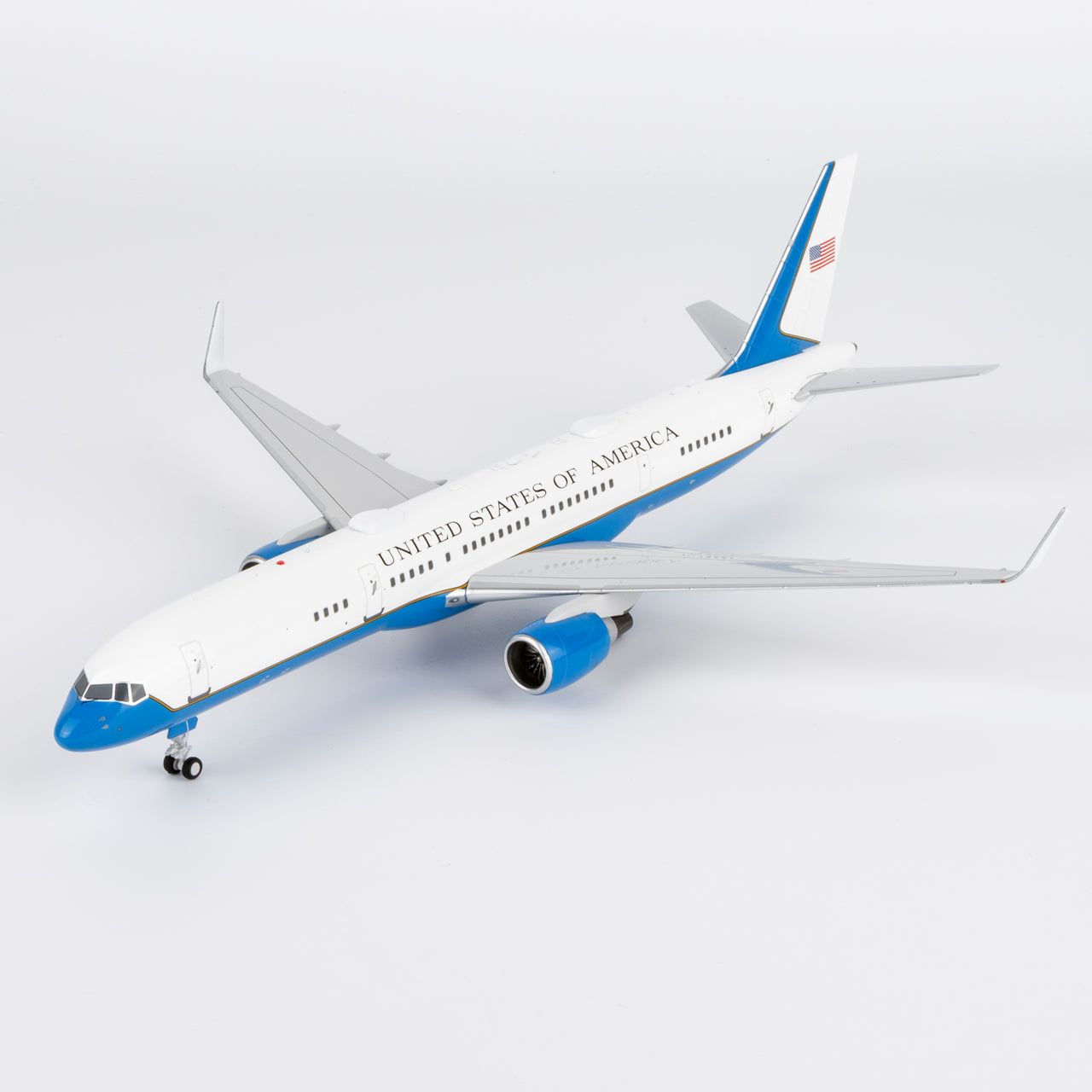 NG Models 1:200 USAF Boeing C-32A (757-200) 19-0018 42042