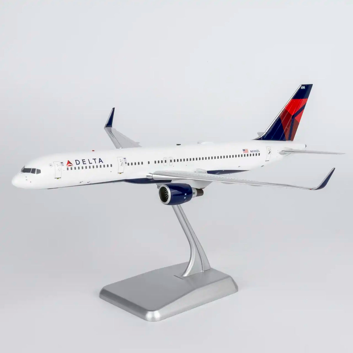 Pre-Order (RESTOCK) NG Models 1:200 Delta Air Lines Boeing 757-200 N696DL 42055