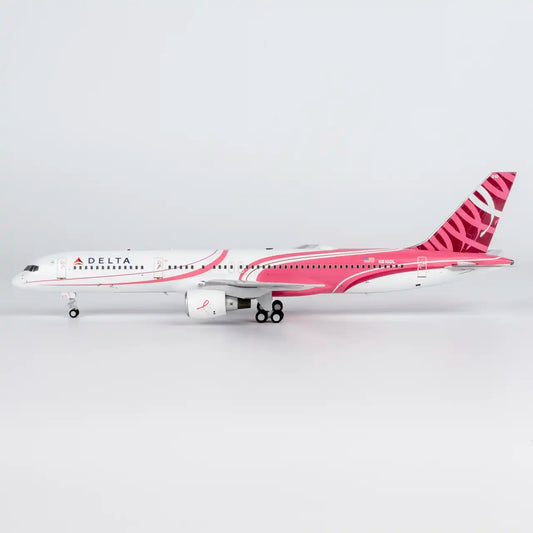 NG Models 1:200 Delta Air Lines Boeing 757-200 N610DL "Breast Cancer Awareness" 42056