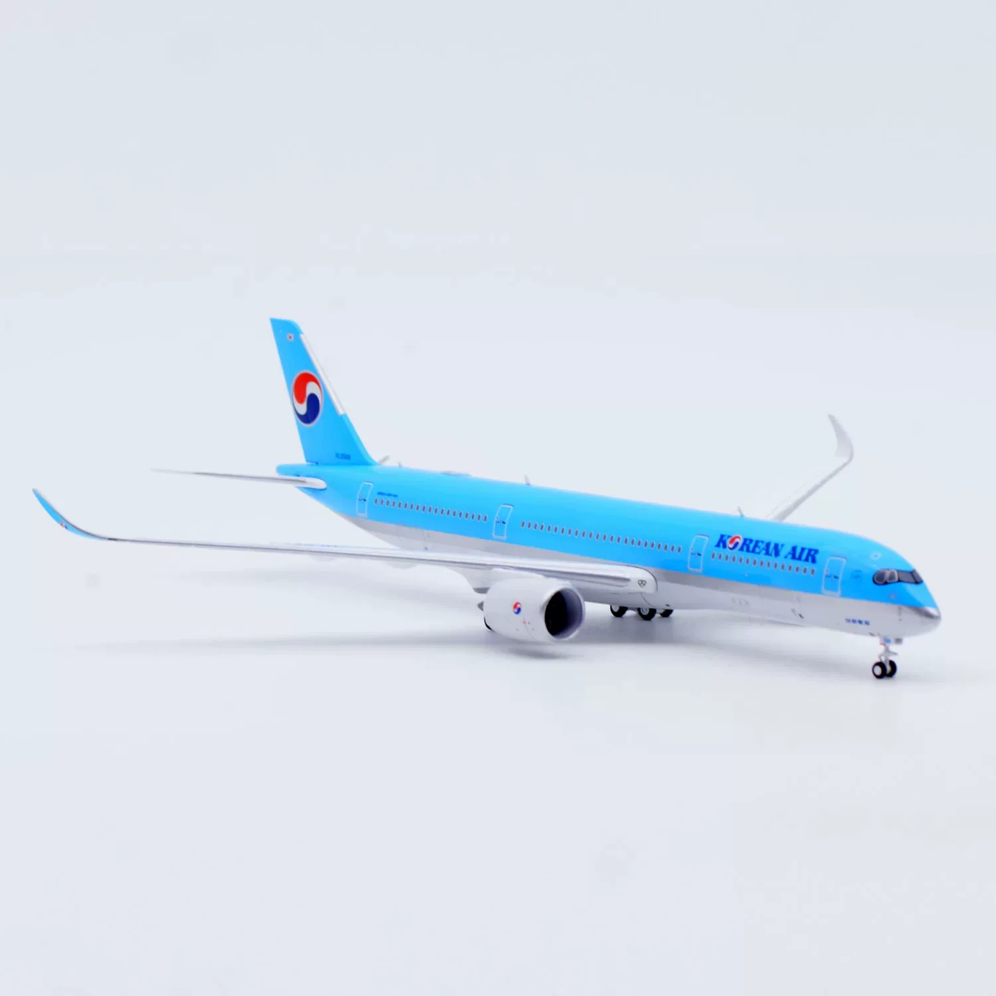 JC Wings 1:400 Korean Air Airbus A350-900 HL8598 SA4088