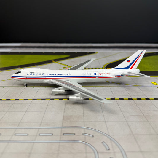 Kylin Models 1:400 China Airlines Cargo Boeing 747-200F B-160 K742CAL01