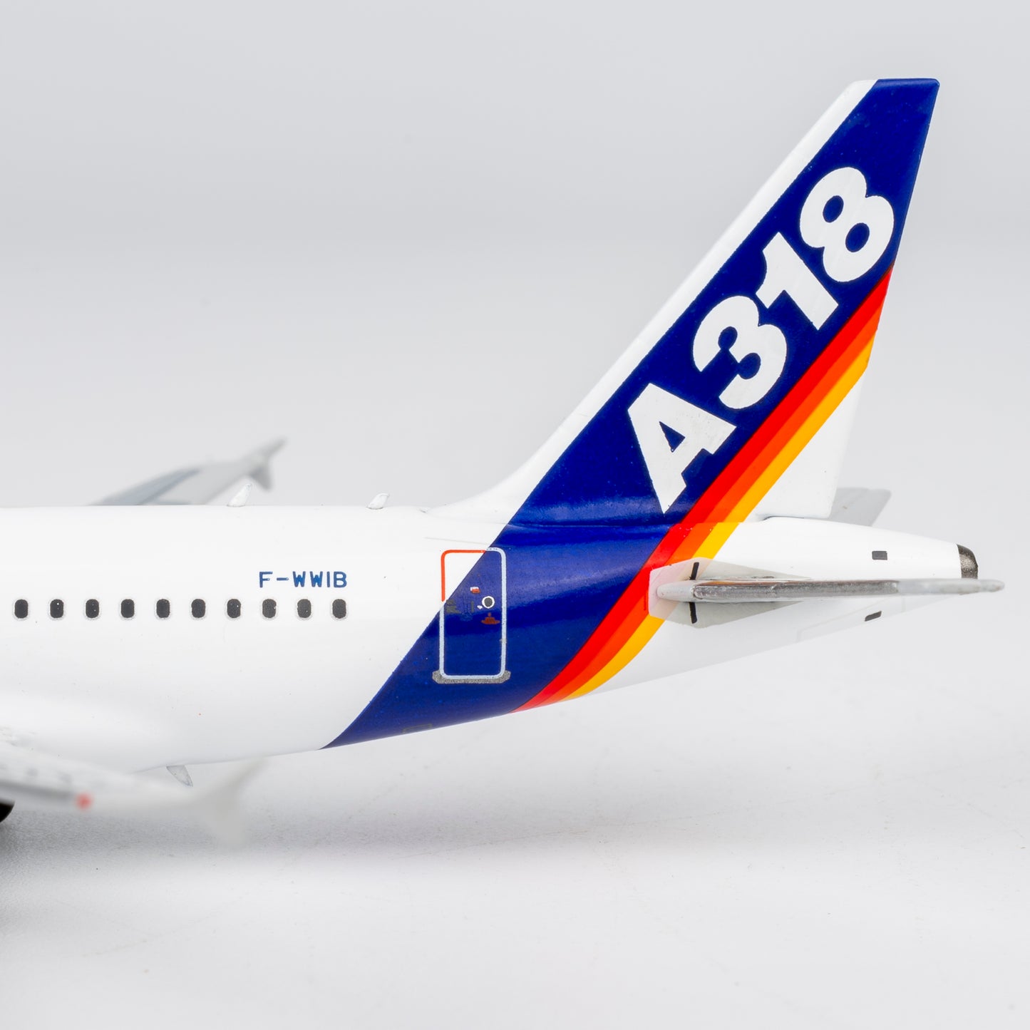 NG Models 1:400 Airbus Industrie A318 F-WWIB 48020