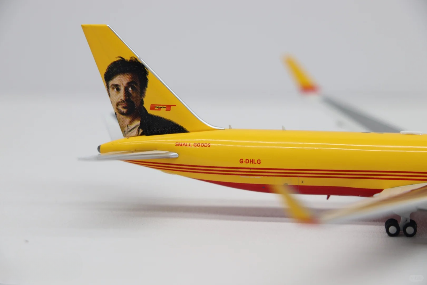 Panda Model 1:400 DHL Boeing 767-300F G-DHLG "Grand Tour" C0066
